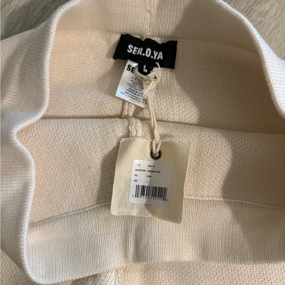 Chic Cream Wide Leg Women's Jumpsuit - Picture 3 of 4